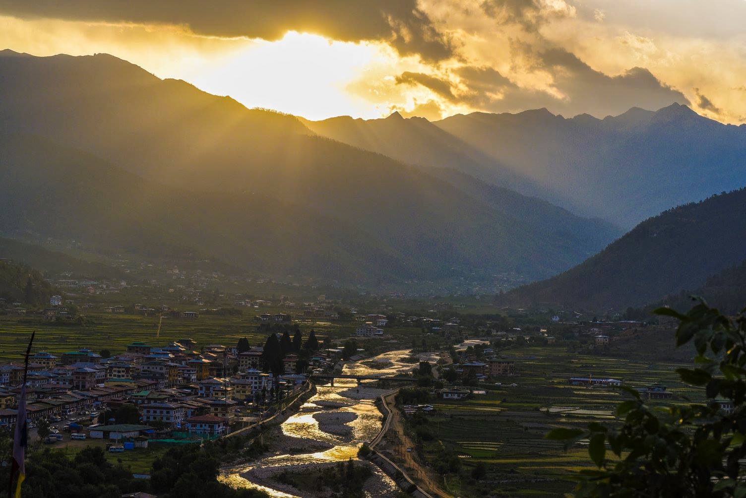 Stop Over Bhutan